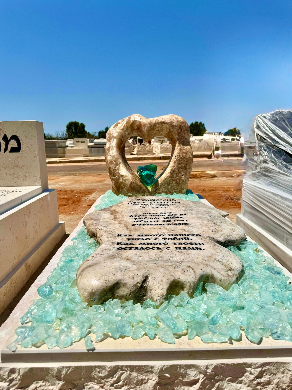 מצבה מיוחדת קבלן מצבות בצפון עיצוב אישי