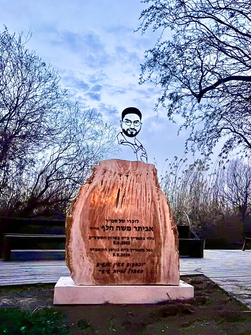 הקמת אנדרטה לחייל מחיר קבלן אנדרטאות