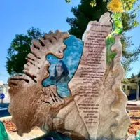 עדי אודיה ברוך אנדרטה